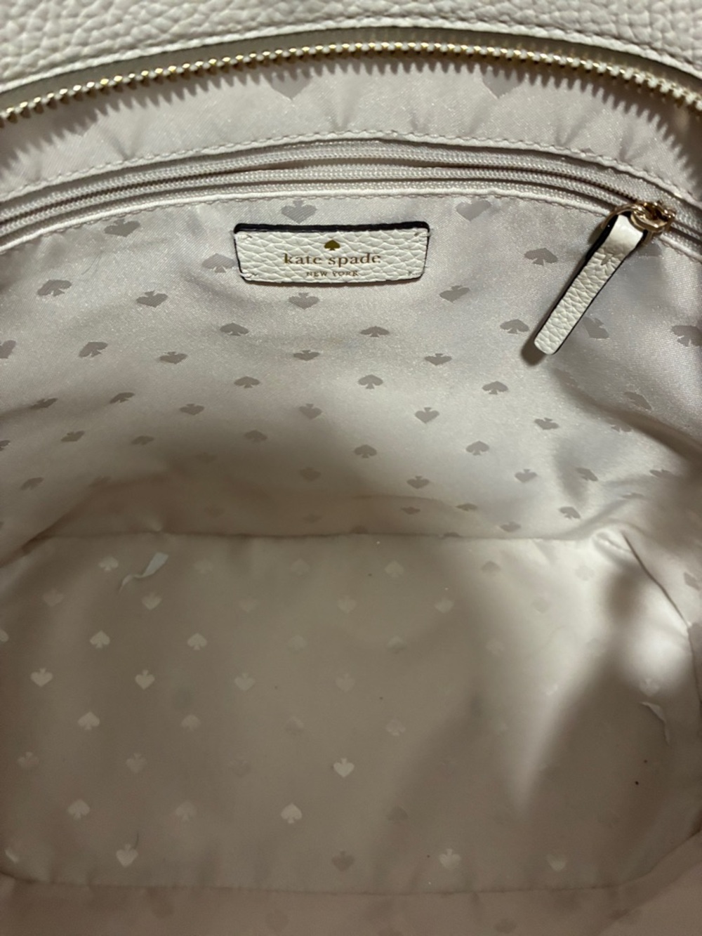 Kate Spade Cream Pebbled Leather Tote with Tassel Bow NWOT 12x13 size - Picture 9 of 9